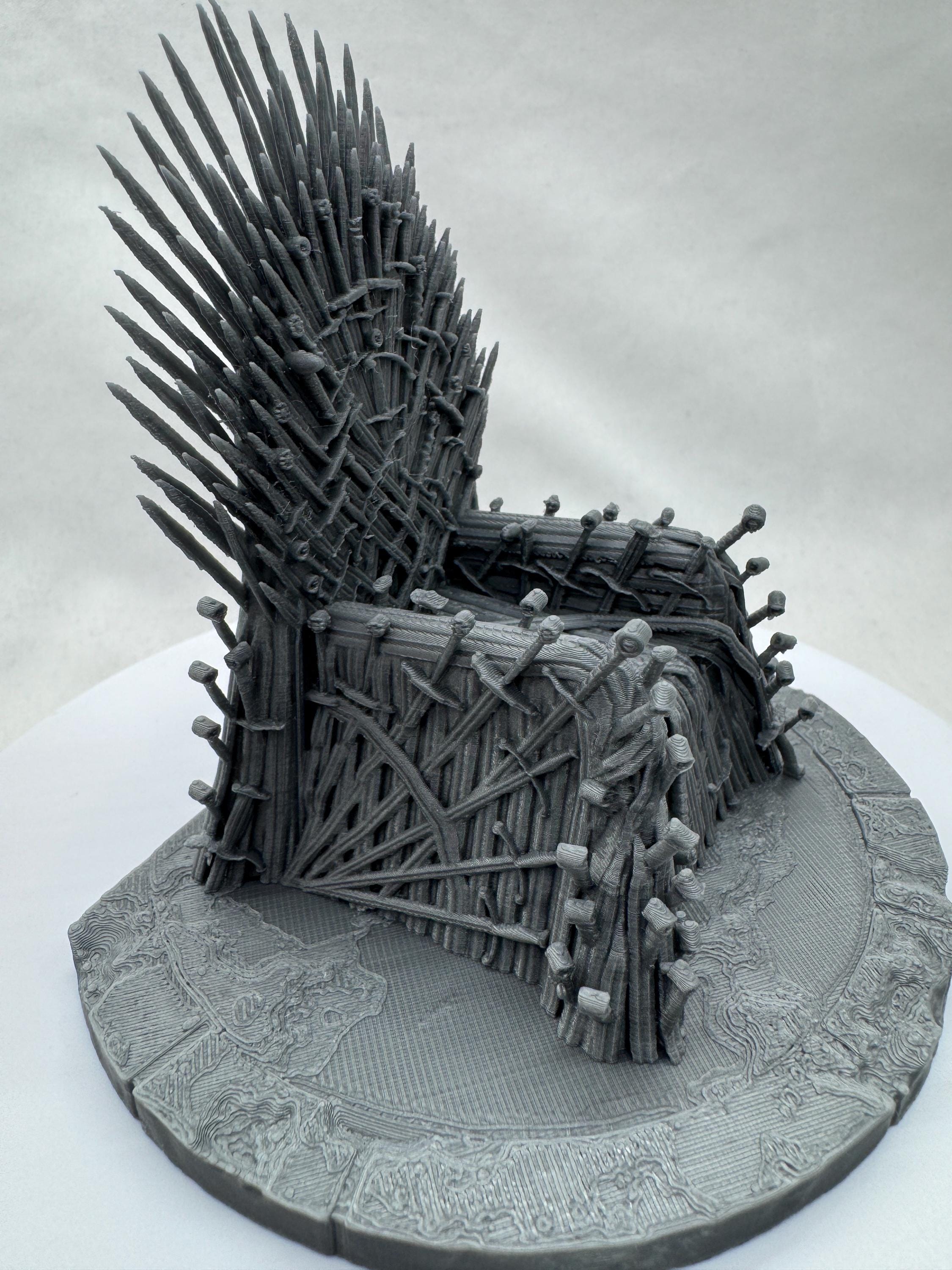 Throne for Jumping Spider Enclosure - 3D Printed Reptile Decor, Unique Terrarium Accessory for Pets