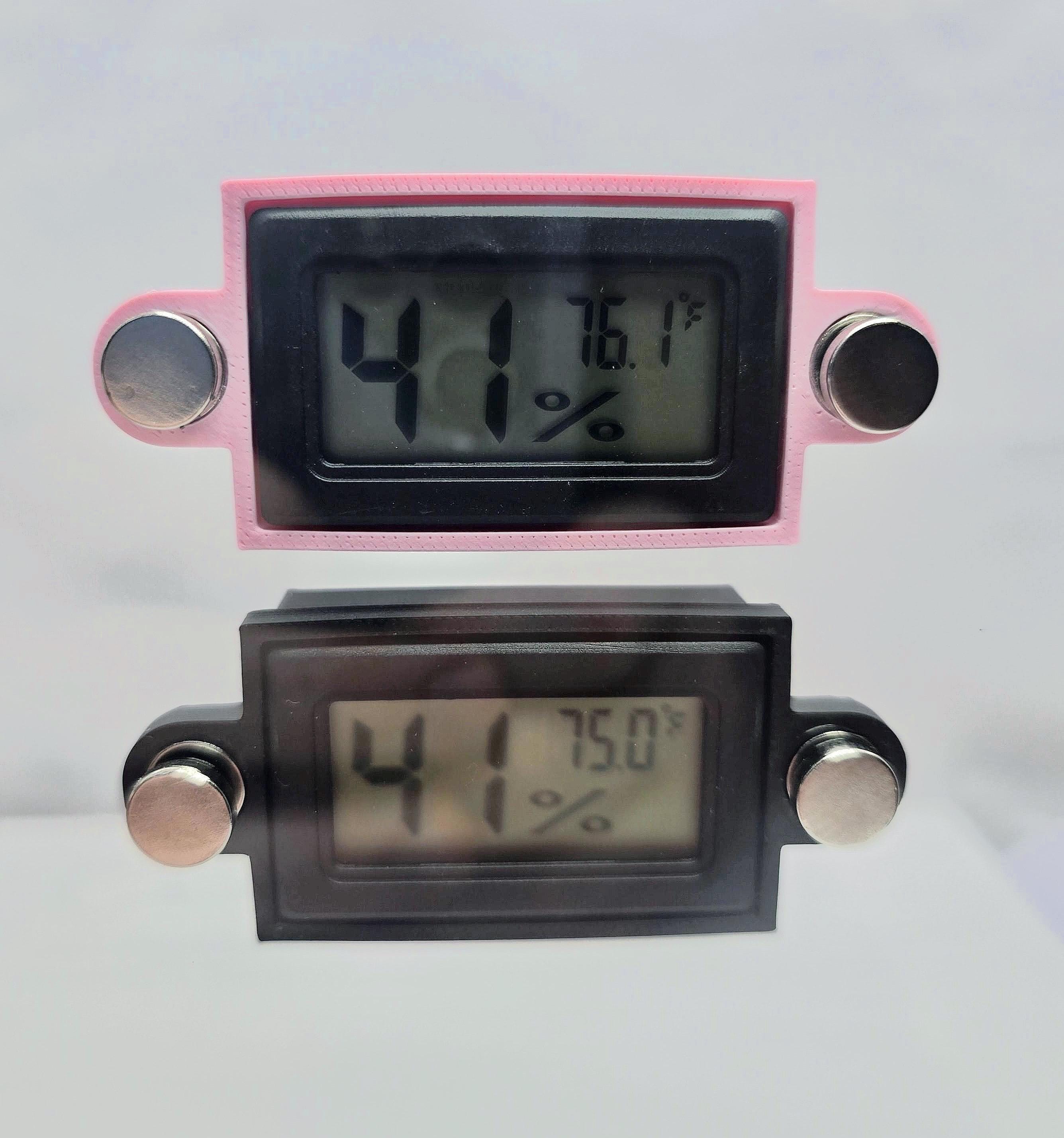 Hygrometer for jumping spider, lizard, gecko tanks