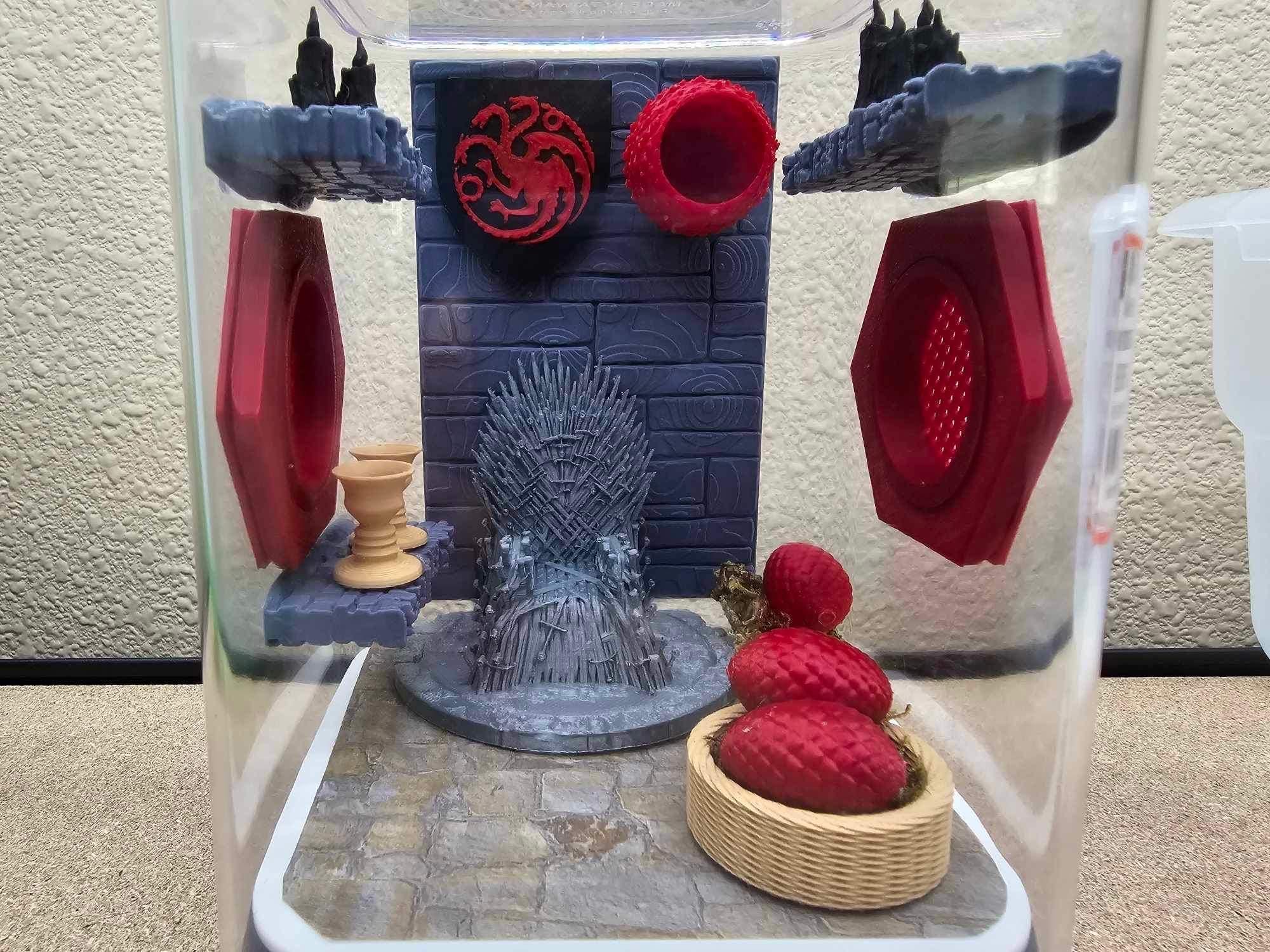 Game of Thrones Jumping Spider Terrarium: 3D Printed Enclosure