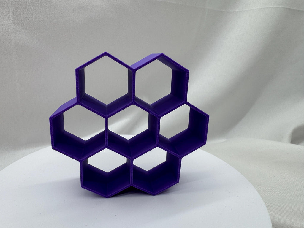 Honeycomb Hide for Jumping Spider Enclosure (3x3 inches)