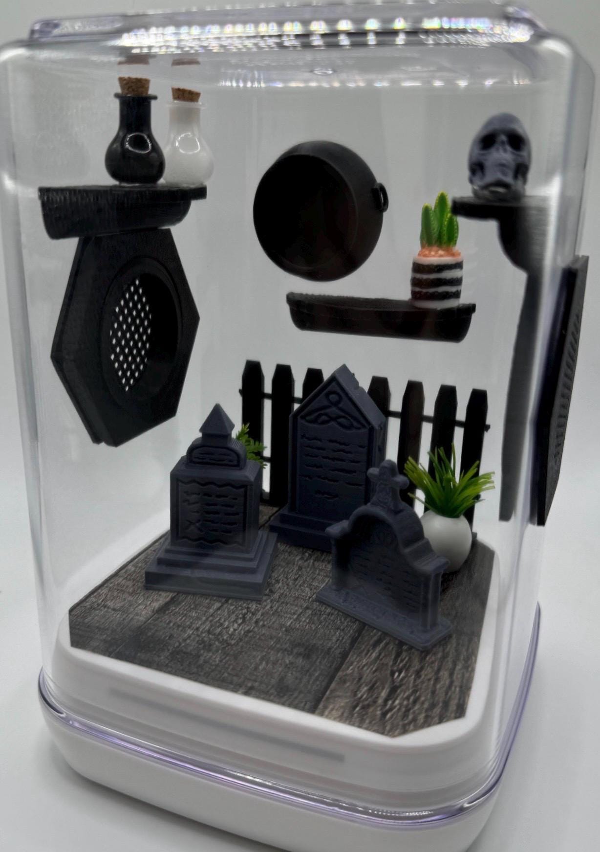 Accessories for The Graveyard 2.0 jumping spider enclosure,accessories,3d printed,decor