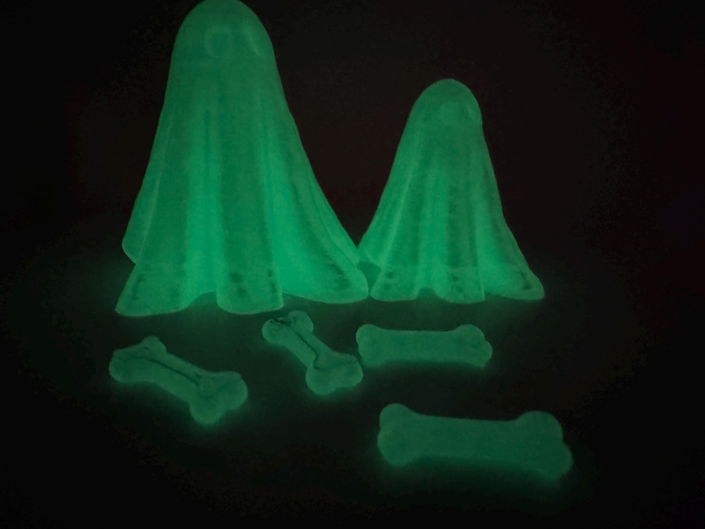Ghosts, jumping spider decor, 3d printed, accessories