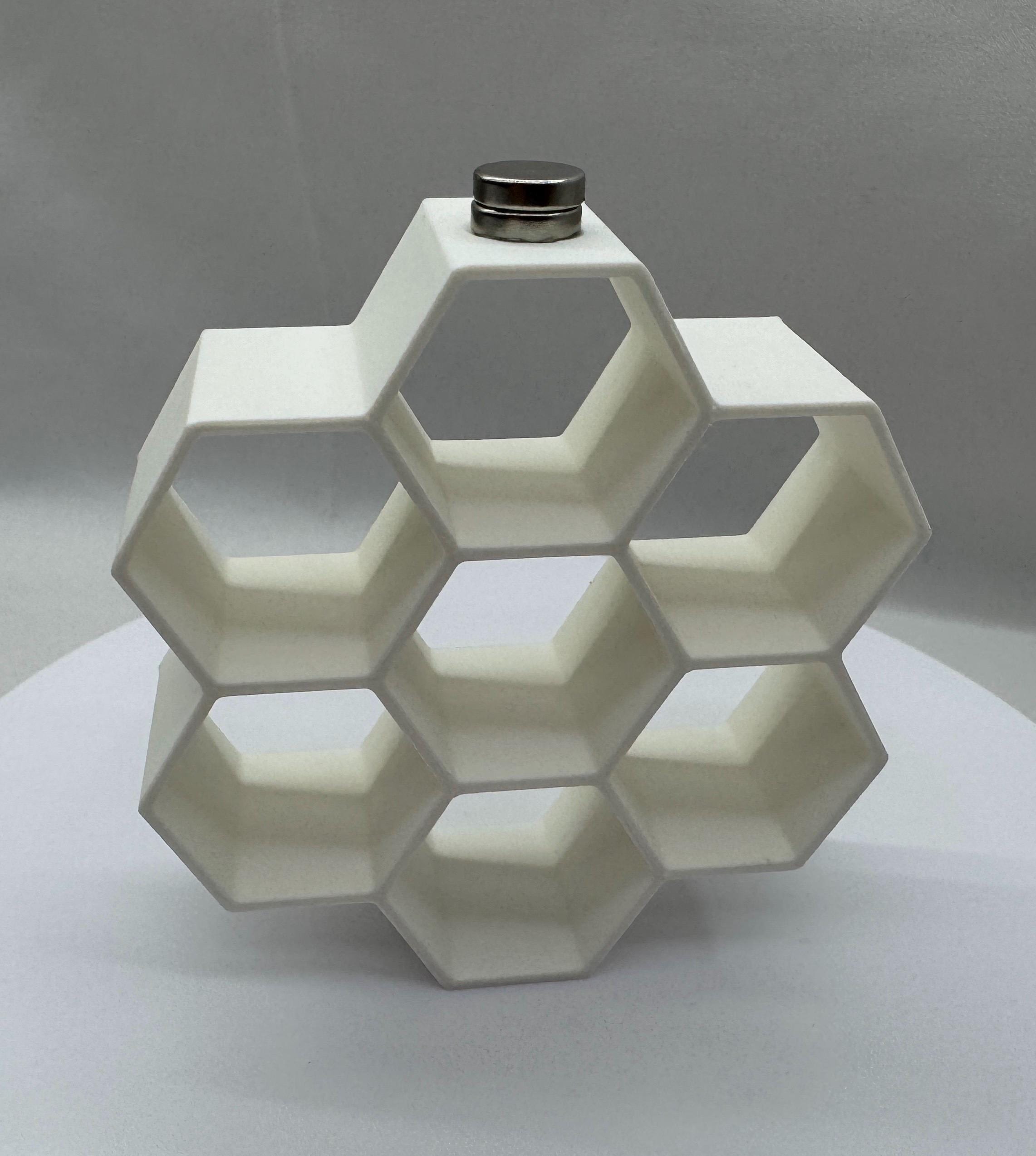 Honeycomb Hide for Jumping Spider Enclosure (3x3 inches)