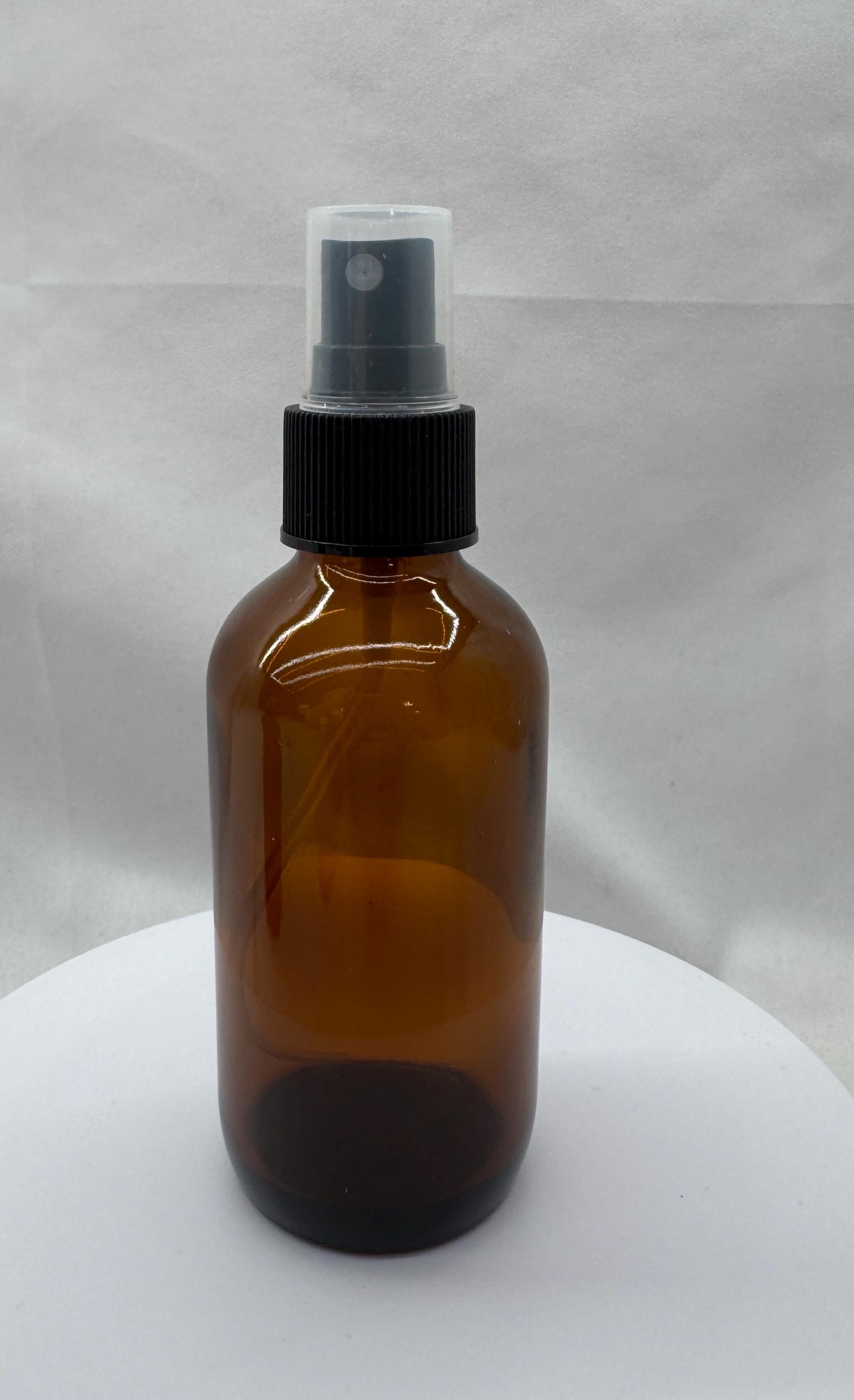 4 oz Glass Fine Mist Spray Bottle: Mister